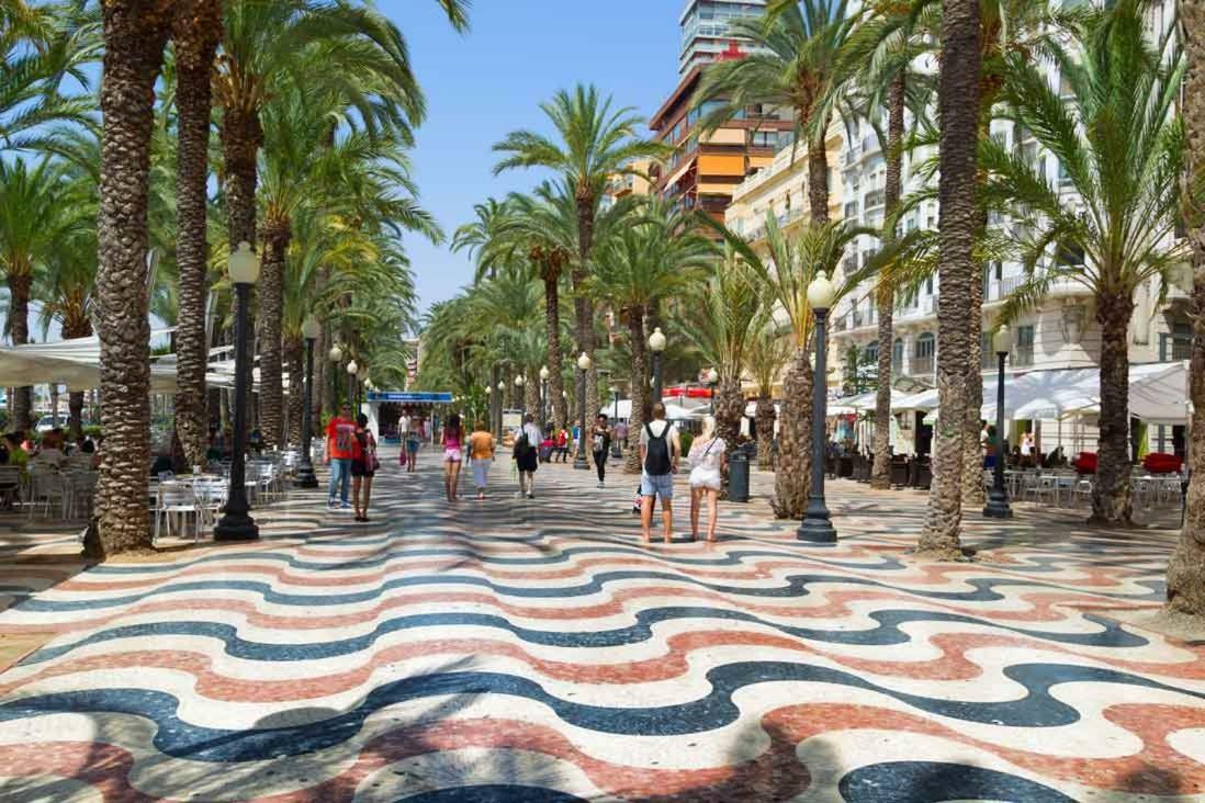 Beach, City Center And Entertainment Alicante Dış mekan fotoğraf